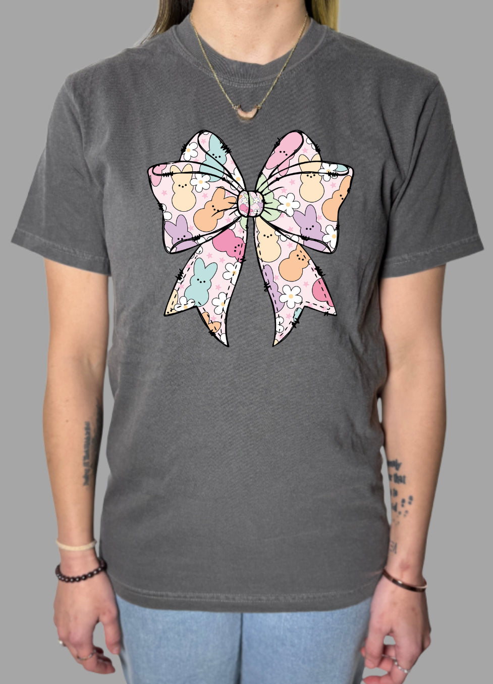 Bow Comfort Colors Tee