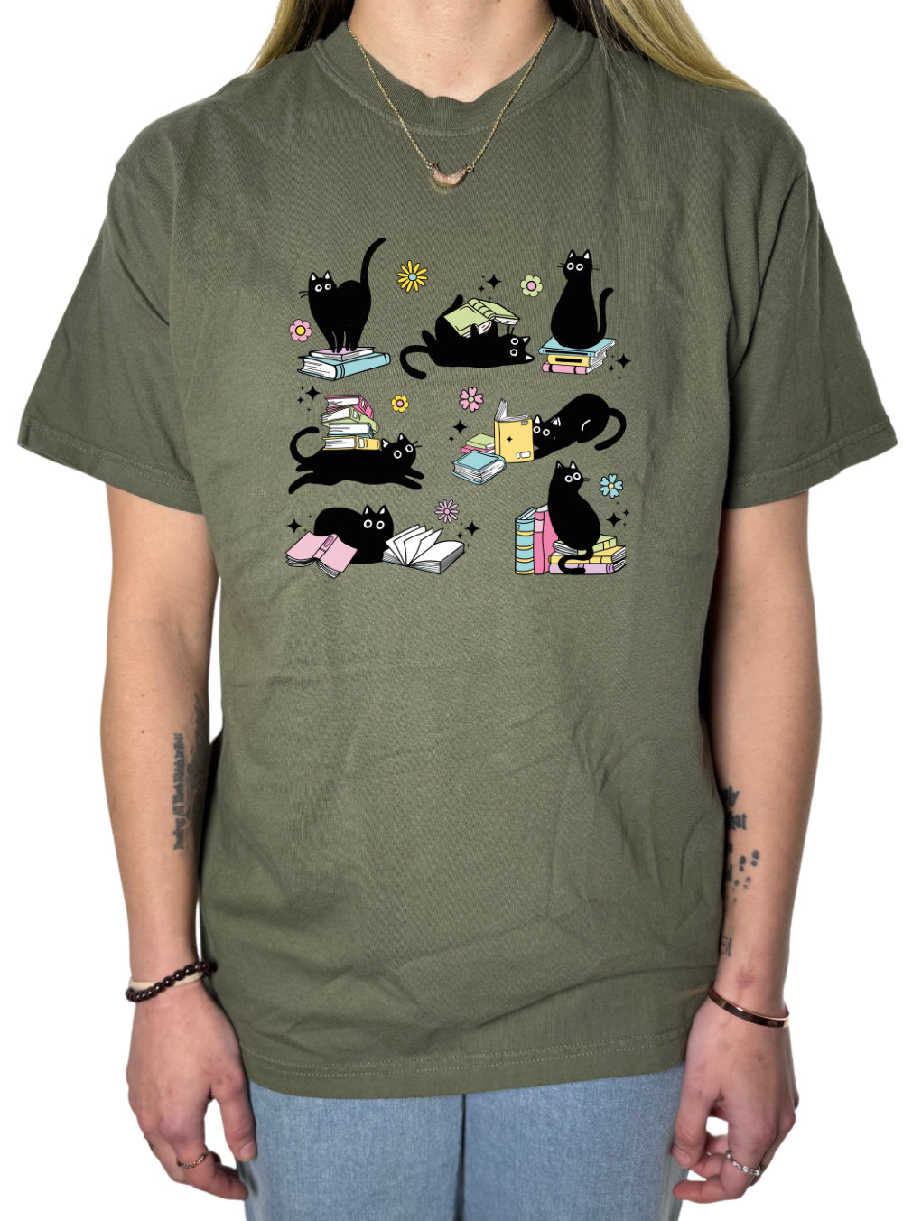Cats and Books Confort Colors Tee