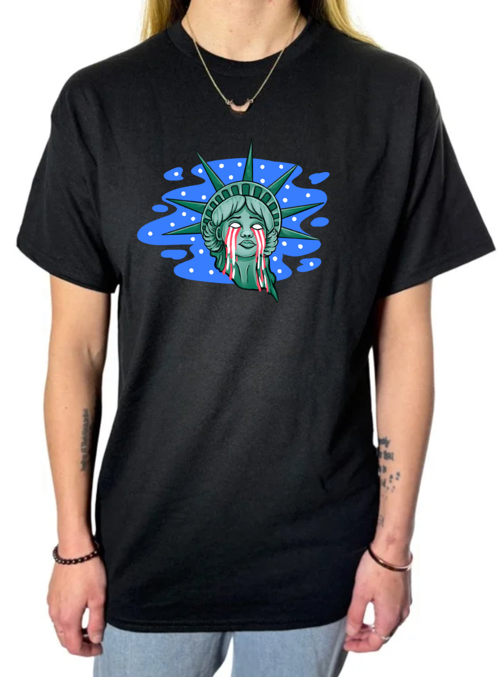 Lady Liberty Gildan Tops