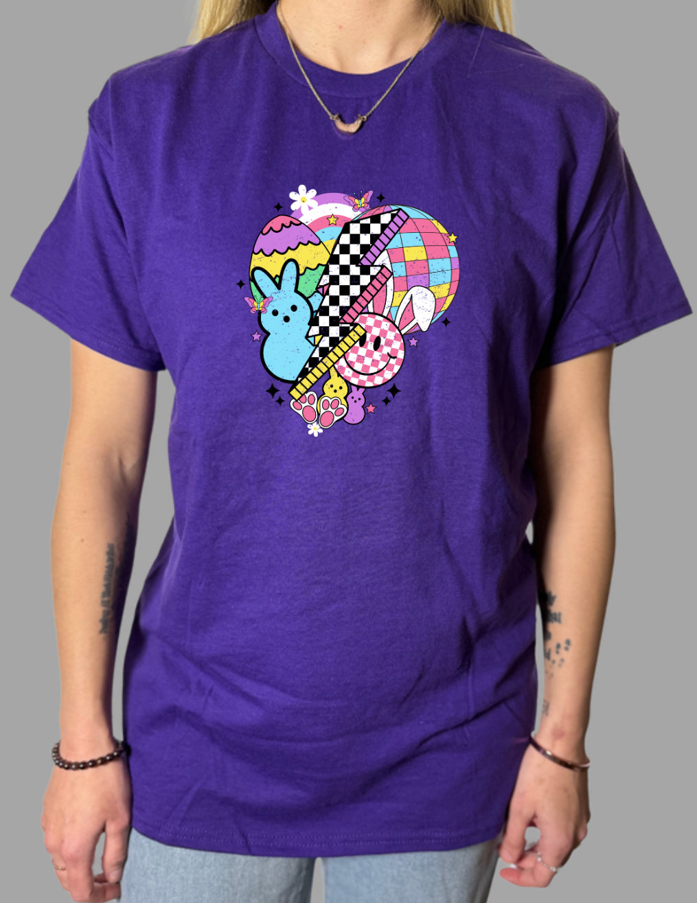 Retro Easter Gildan Tops