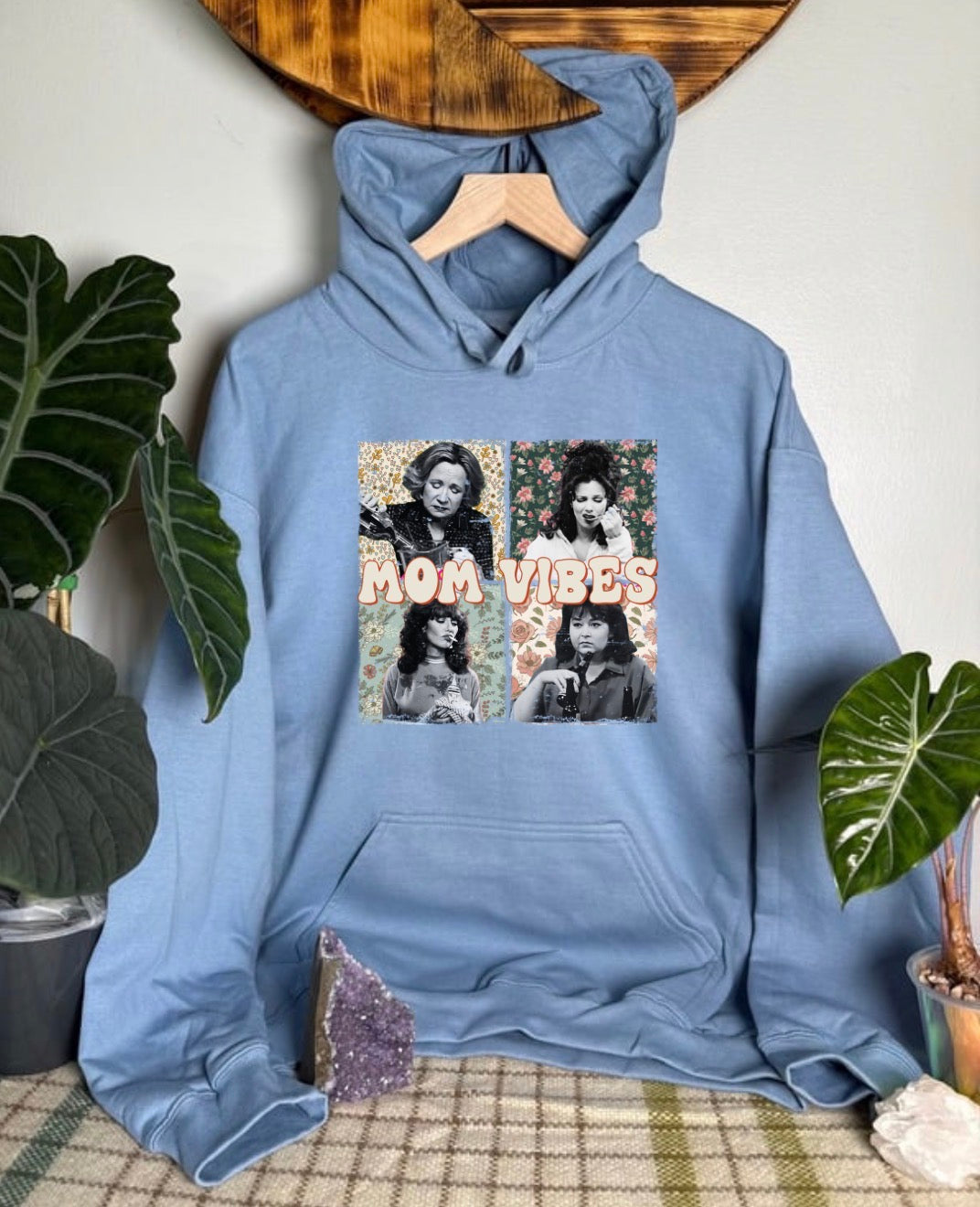 Mom Vibes Gildan Tops