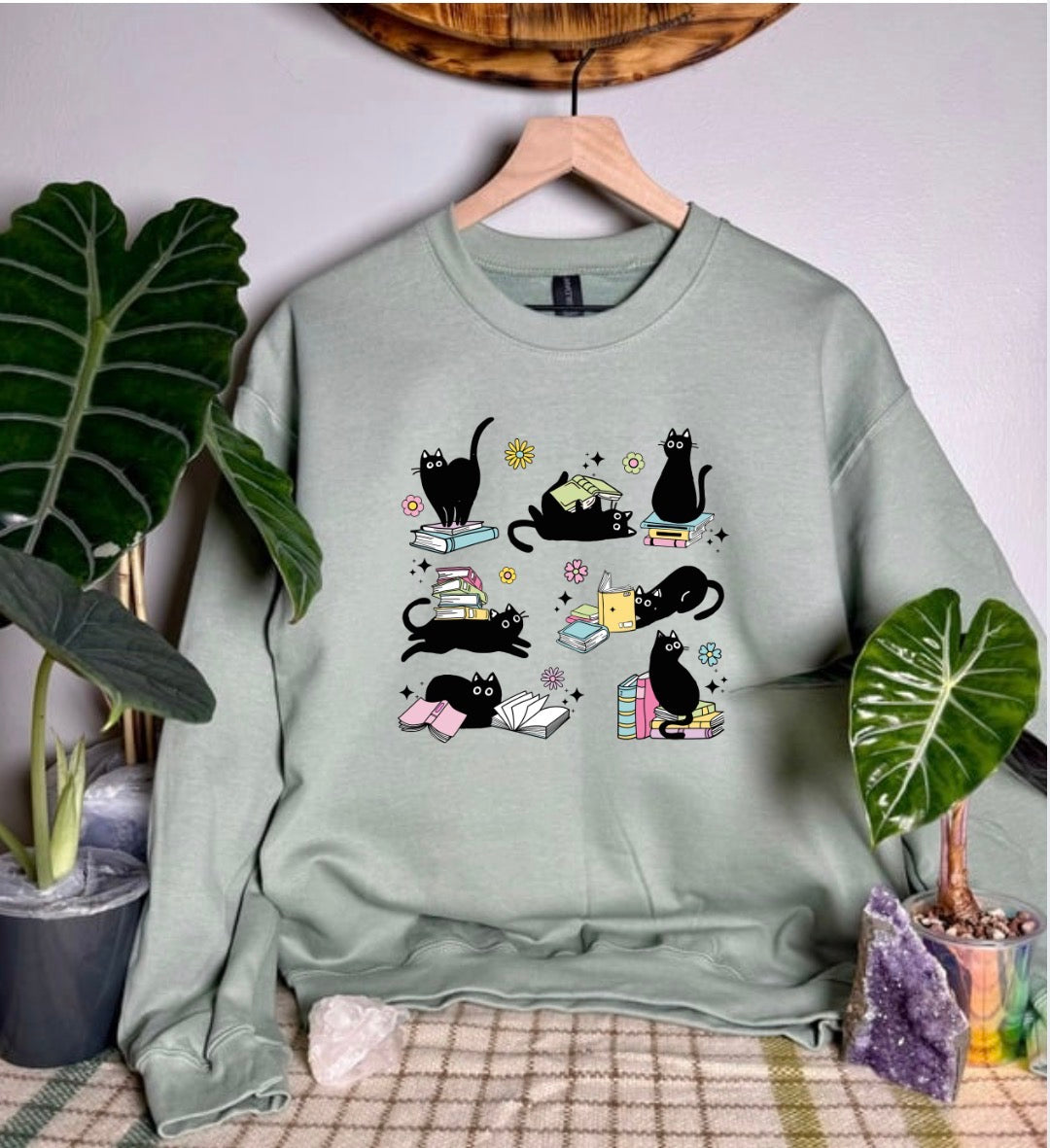 Cats & Books Gildan Tops
