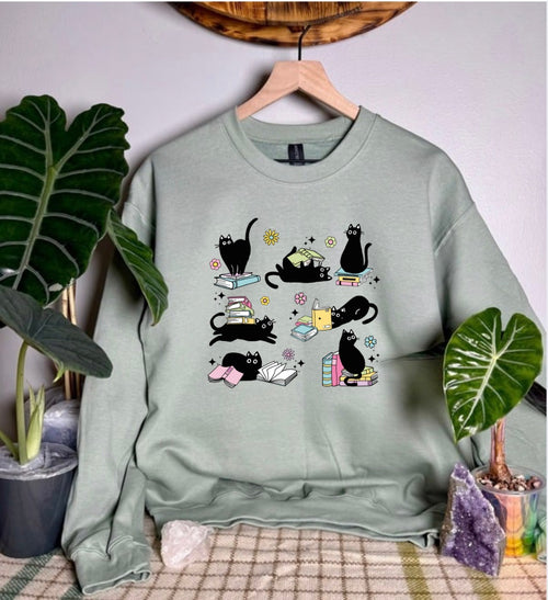 Cats & Books Gildan Tops