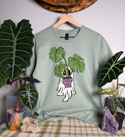 Monstera Ghostie Gildan Tops