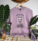 Officially Licensed Nova Nox: Dark Mafia Romance Era Gildan Tops