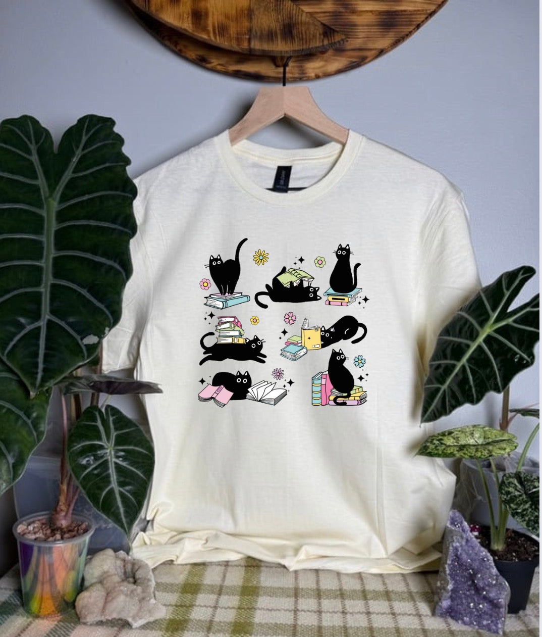 Cats & Books Gildan Tops