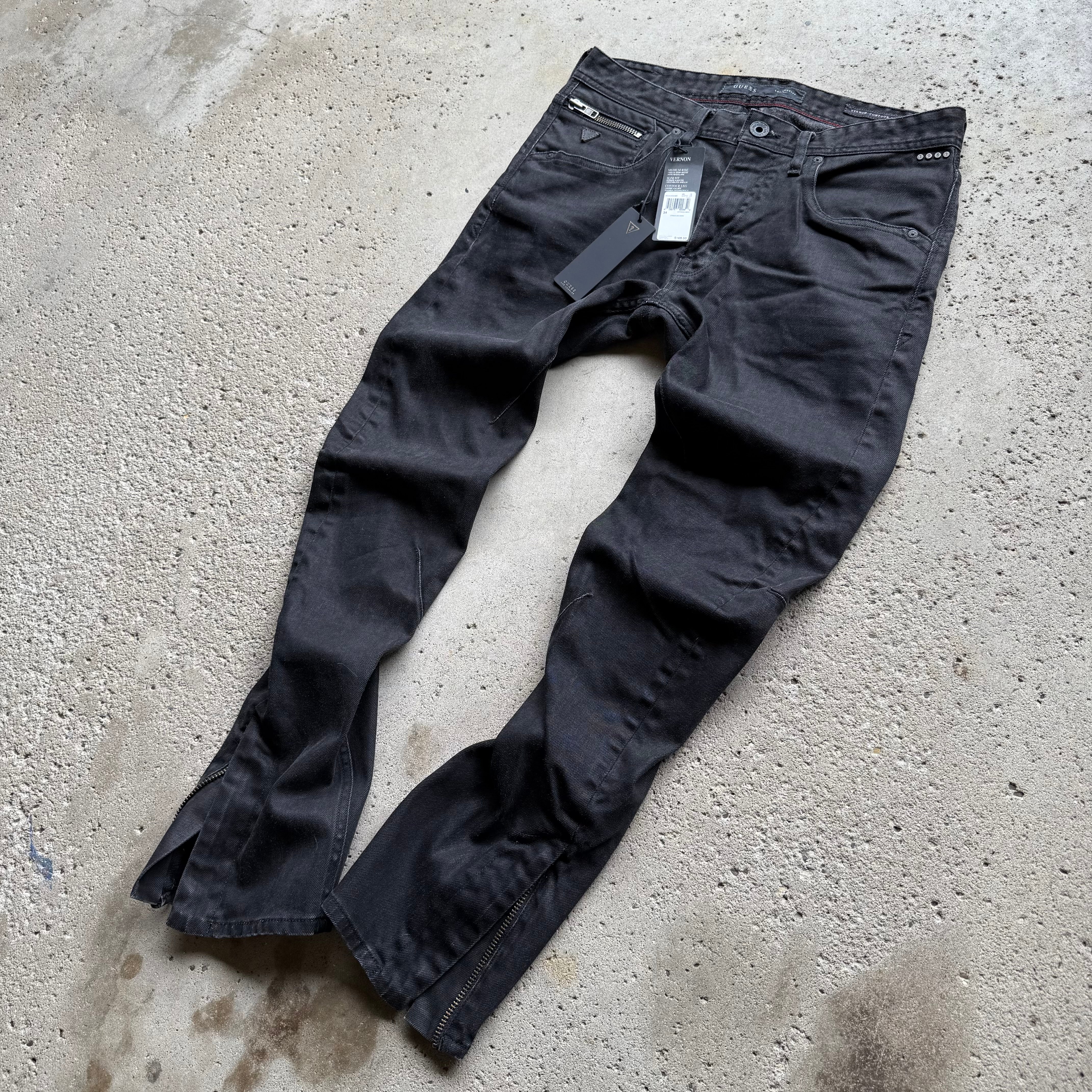 Brand new with tag mens Vernon black jeans.
