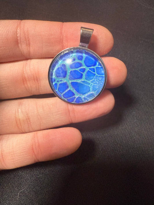 Fluid Art Necklace 3