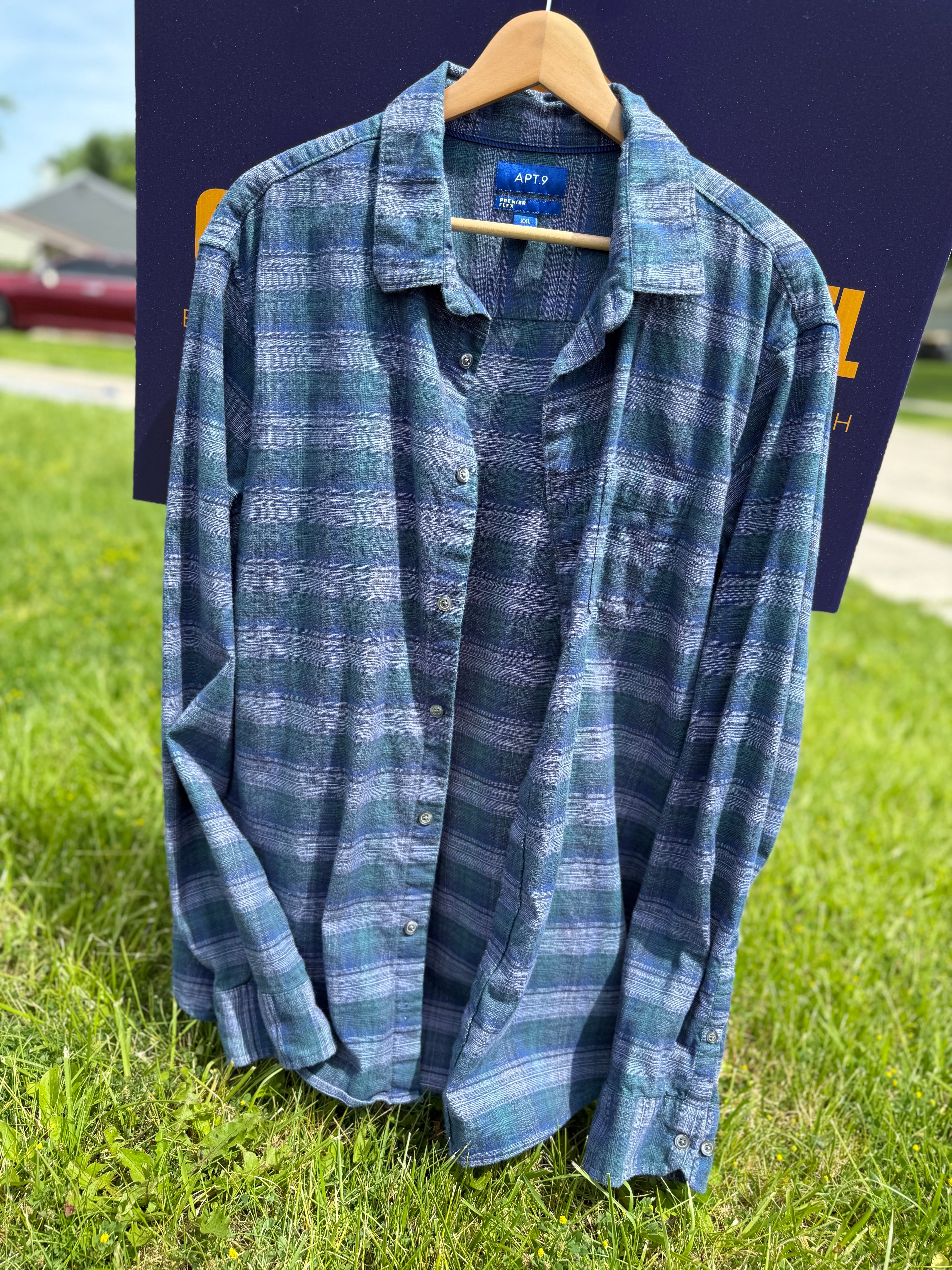 Upthrift MGK & Wiz Flannel Size XL