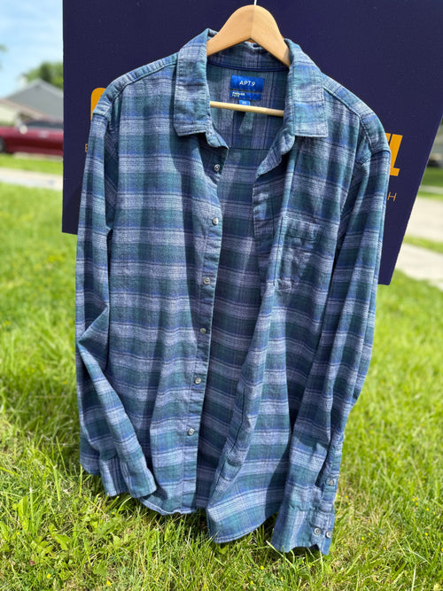 Upthrift MGK & Wiz Flannel Size XL