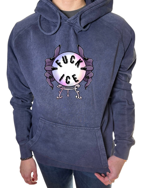 F 🧊 Vintage Wash Hoodie