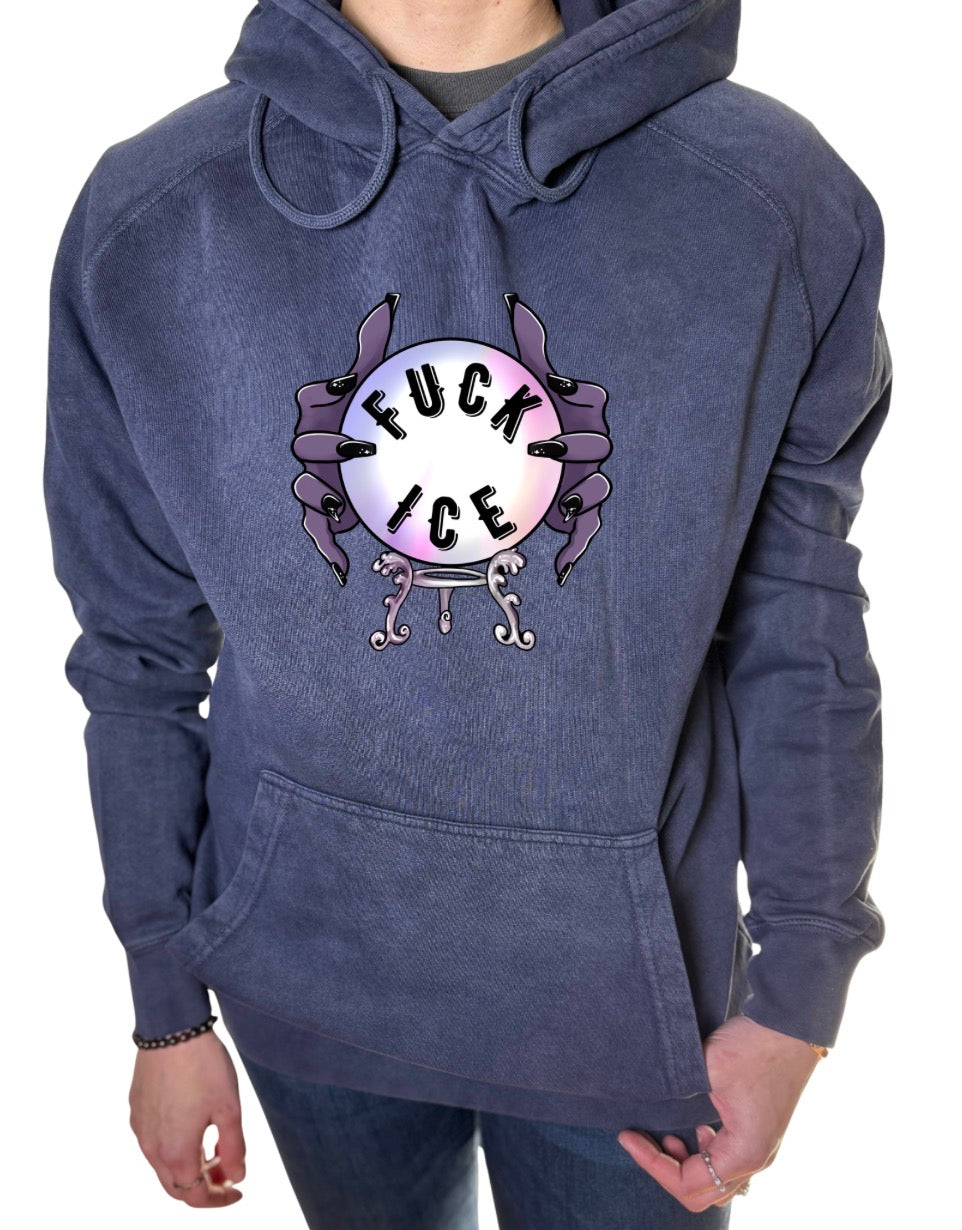 F 🧊 Vintage Wash Hoodie