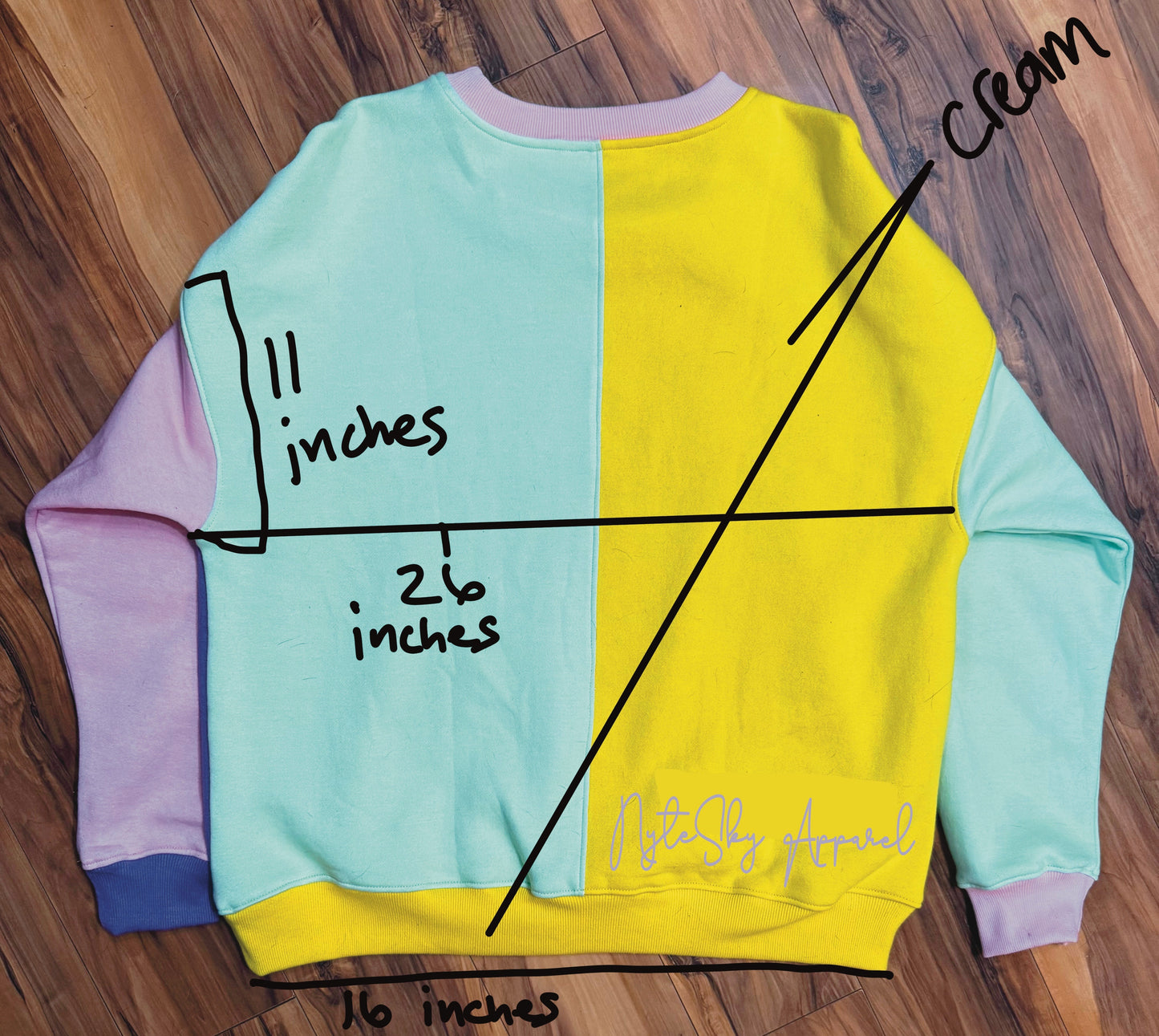 PRESALE. 90’s Vibes Crewneck