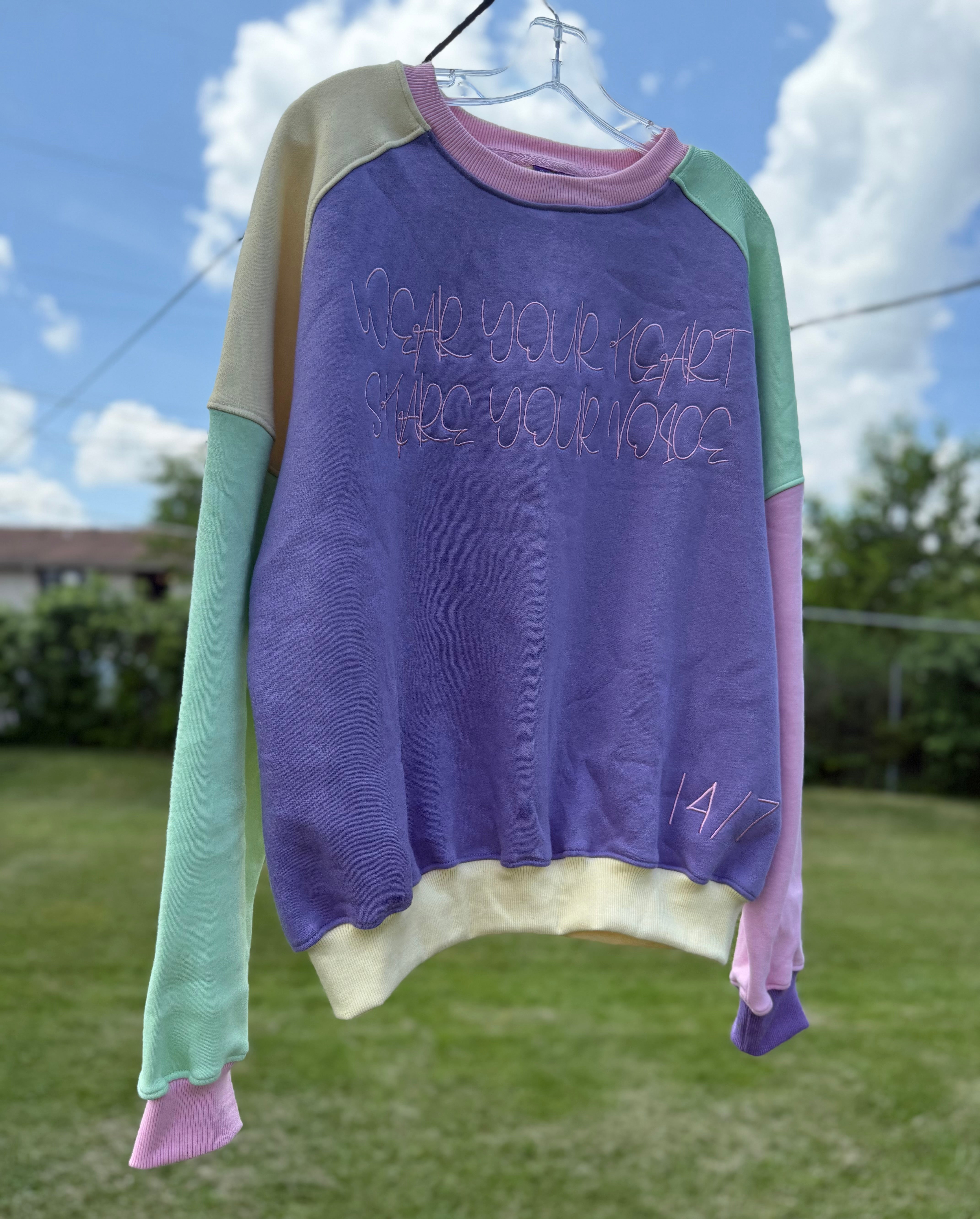 90’s Vibes Crewneck