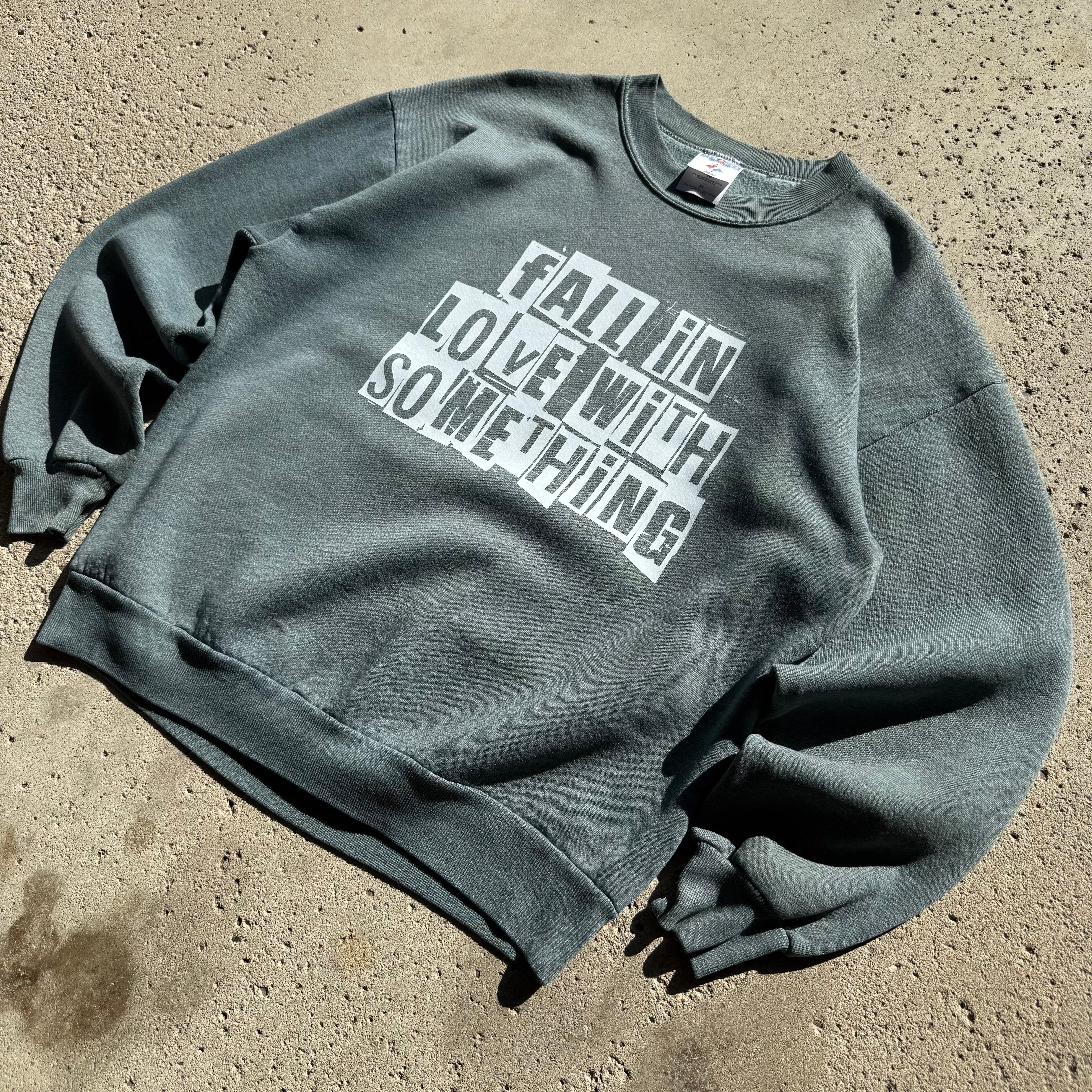 Vintage Upthrift Jerzees Crewneck Size M/L