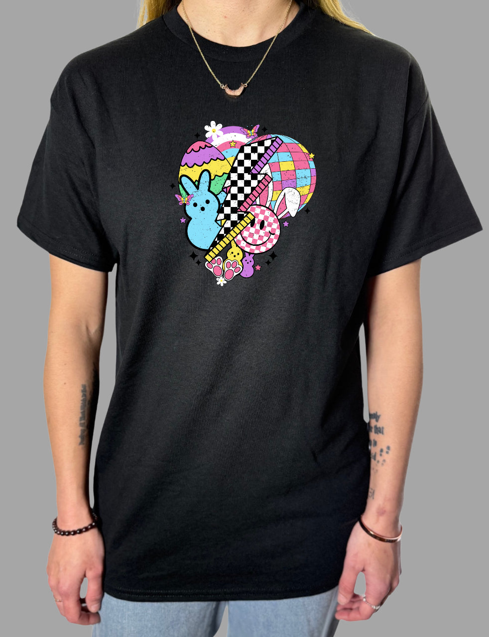 Retro Easter Gildan Tops