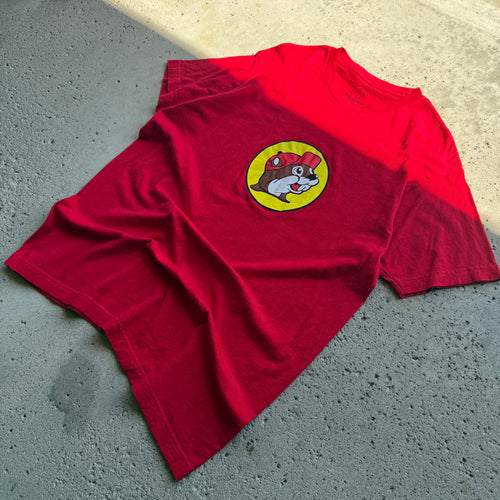 Bucees Tee Size L