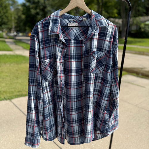 Honestav Devil Upthrift Flannel Size L/XL